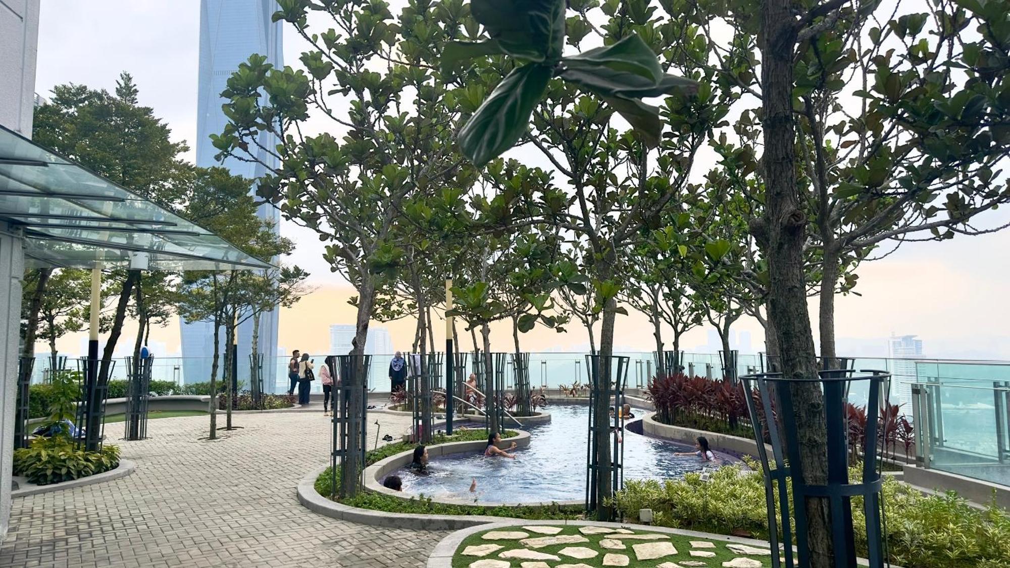 クアラルンプールSkyline View In Bukit Bintang The Robertson 42Fアパートメント エクステリア 写真